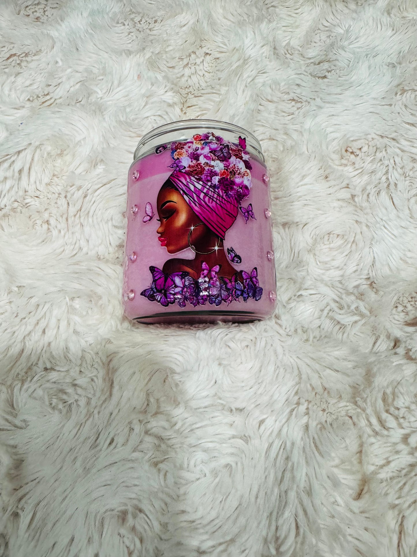 I’M BLOSSOMING 8OZ SOY WAX
TIGER LILY & PINK LYCHEE
SCENTED CANDLE