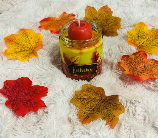 AUTUMU 8OZ APPLE SCENTED SOY WAX CANDLE